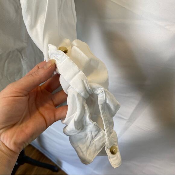 Sim & Sam Long Sleeve Blouse Size Medium Classic White Button Up Collared Rayon - Picture 4 of 10